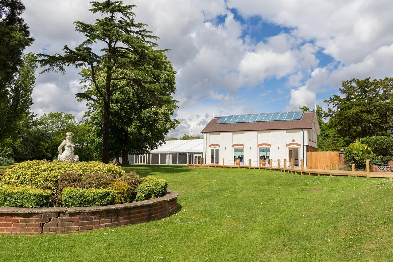 Hotel The Manor At Bickley Bromley Exterior foto